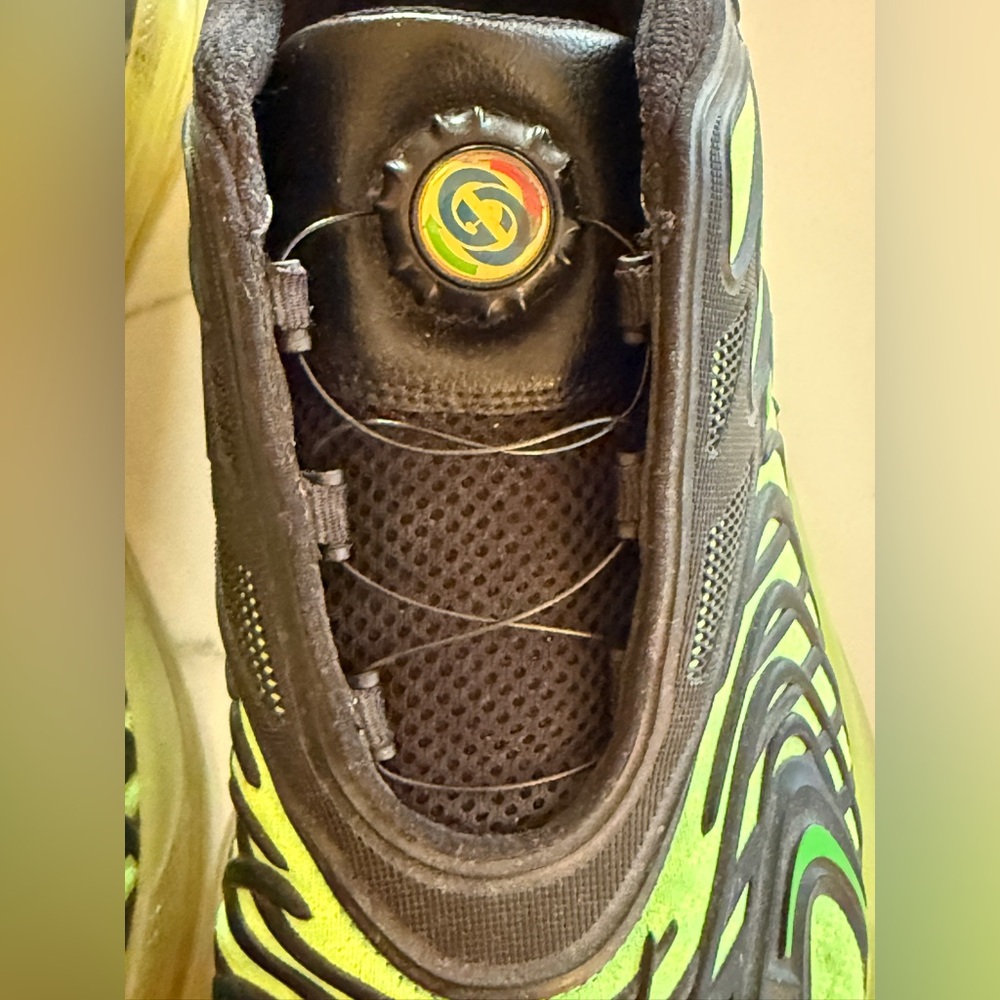 Gucci Ultrapace R Sneakers Size 11 — Black Neon Yellow BOA Dial - Picture 5 of 7